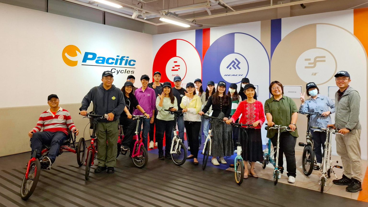 Featured image for “【校內快訊】銘傳大學參訪太平洋自行車博物館以行動體驗永續金融與環境教育”